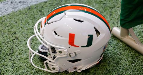 Miami Hurricanes' 2022 Football Schedule Released - CBS Miami