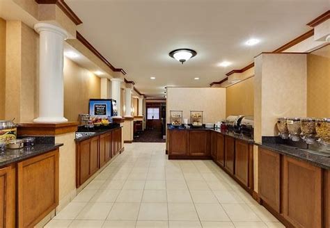 Residence Inn Chicago Naperville/Warrenville - SixSuitcaseTravel