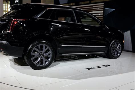 The 2021 Cadillac XT5 Is Adding a Key Luxury Feature