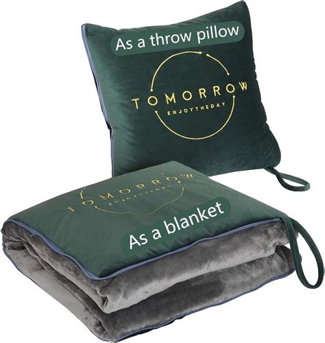 Amazon.com: Super Soft Travel Blanket Throw Pillow 2 in 1-15.7 x 15.7 ...