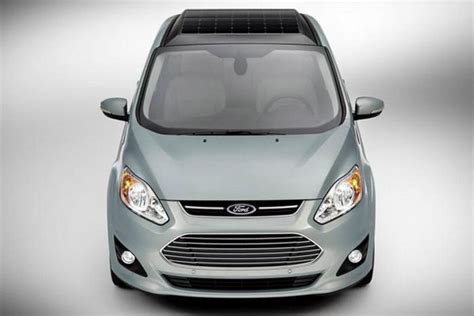 C-Max Energi Solar: Ford's New Electric Hybrid Concept Car Recharged By Solar Panels