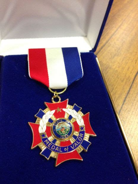 UPDATE: Officers awarded medal of valor | Local News | wcfcourier.com