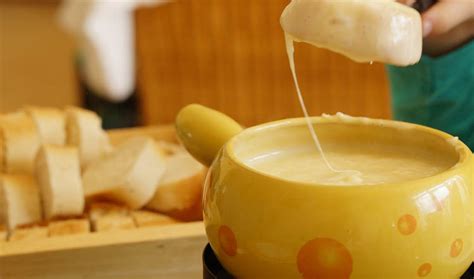 restaurant-paris-raclette-fondue - Sortir à Paris : Trouvez une sortie originale et insolite sur ...