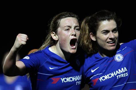 Chelsea Women 2 PSG Feminine 0: Crowd trouble mars impressive Women's ...