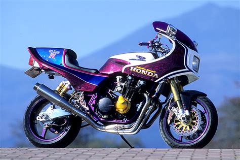 Planet Japan Blog: Honda CB 1100 R by Team CB's