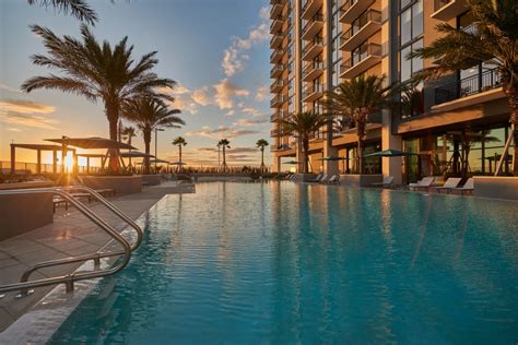 ParkLine Miami: Luxury Apartments in Downtown Miami, FL