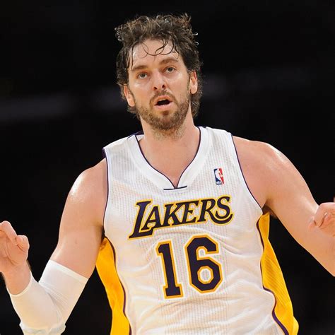 How Long Can Pau Gasol Keep LA Lakers Afloat By Himself? | Bleacher Report | Latest News, Videos ...