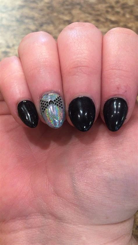 Holographic nail art Holographic Nails, Naomi, Nail Art, Beauty, Nail Arts, Beauty Illustration ...