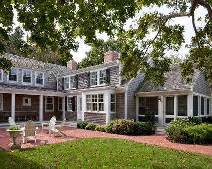 Cape Cod house style – the ultimate guide to what it is and how to get ...