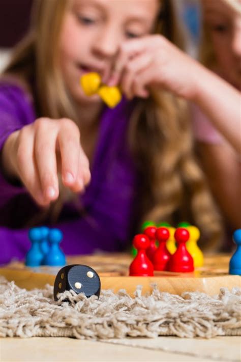 Best Board Games for Kids: 2024 Reviews and Buying Guide-MomDot