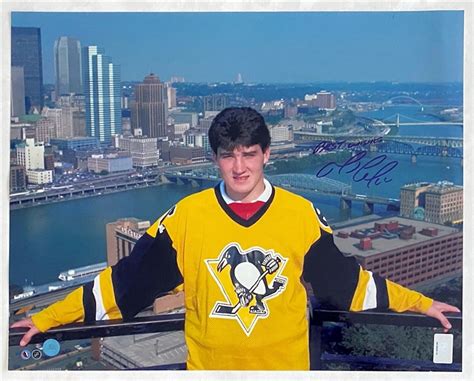 Lot Detail - Mario Lemieux Pittsburgh Penguins Signed 16x20 Photo (Flawed)