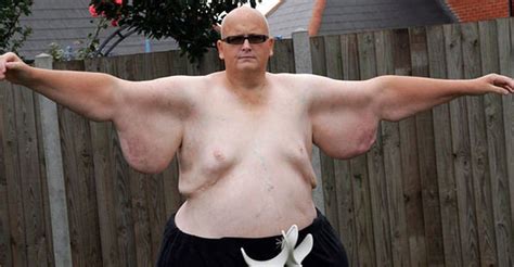 Former world’s fattest man arrested for stealing toy & other items - INFORMATION NIGERIA