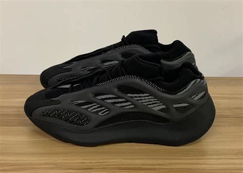 adidas Yeezy 700 V3 Alvah Black H67799 Release Date - SBD