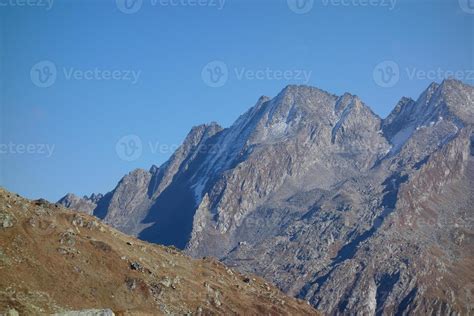 hiking in the swiss alps 10315194 Stock Photo at Vecteezy