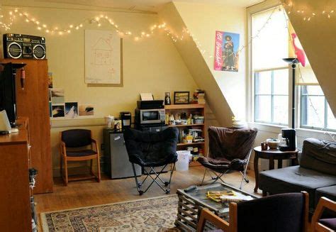 Harvard dorm room hopefully i'll be going here in August of 2017 :) | Aesthetics | Harvard dorm ...