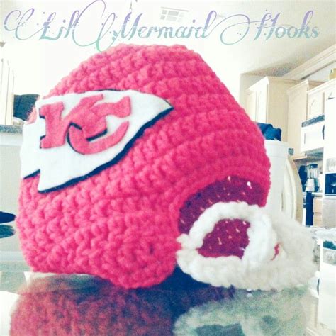 Kansas City Chiefs Helmet | Winter hats, Crochet hats, Mermaid