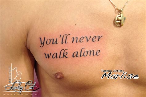 You'll never walk alone www.luckycattattoo.nl | Tatoeage klok, Tatoeage ideeën, Tatoeages