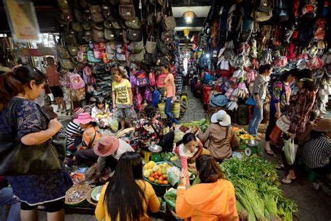 CAMBODIA SIEM REAP OLD MARKET PSAR CHAA Editorial Stock Photo - Image of hall, chaa: 118041768