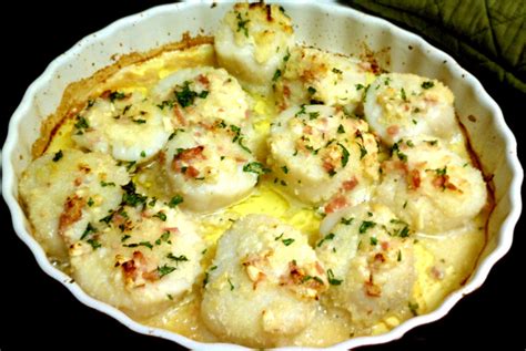 Cee in the Kitchen: scallops au gratin