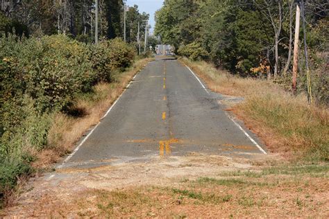 Ghost Roads IV: Abandoned highways in Md., Va. - WTOP News