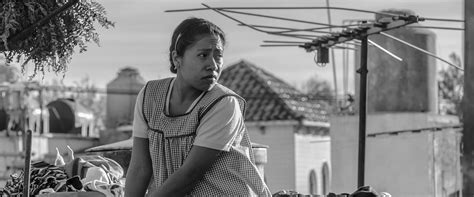 Roma movie review & film summary (2018) | Roger Ebert