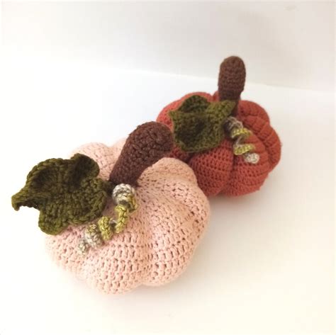 Halloween pumpkins. Crochet pattern