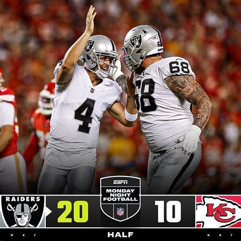 Who won Chiefs vs. Raiders last night in Week 5?