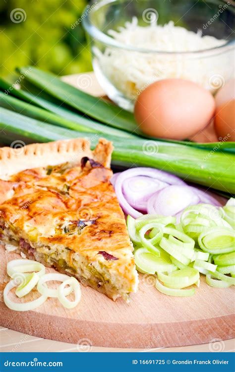 Quiche Lorraine Ingredients Stock Image - Image of wood, nature: 16691725