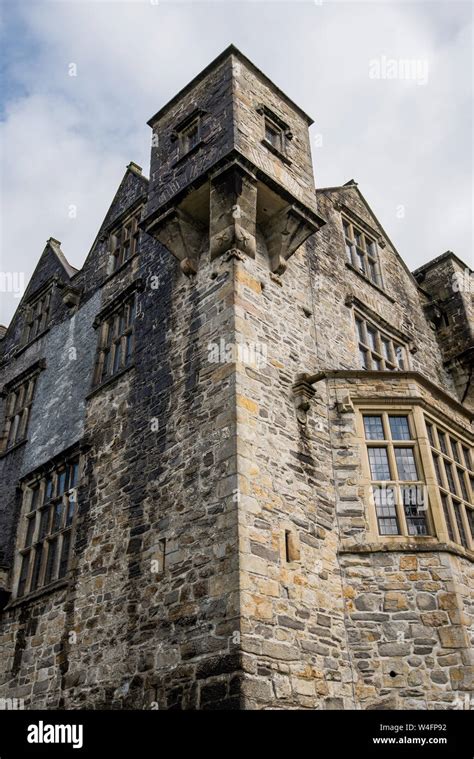 Donegal castle hi-res stock photography and images - Alamy