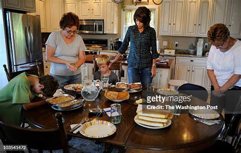 Rep Kristi Noem Photos and Premium High Res Pictures - Getty Images