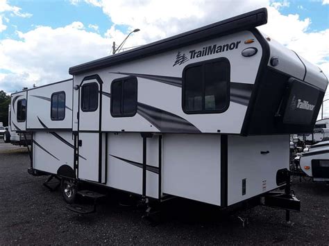 2020 TrailManor 2720 Series 2720QS #13RTFC279093 | Hartleys Auto and RV Center