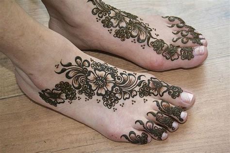 Top 17 Elegant but Simple Mehndi Designs - Easyday