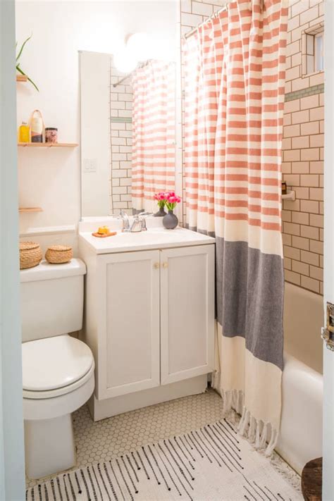 35 Small Bathroom Storage & Design Ideas | Apartment Therapy