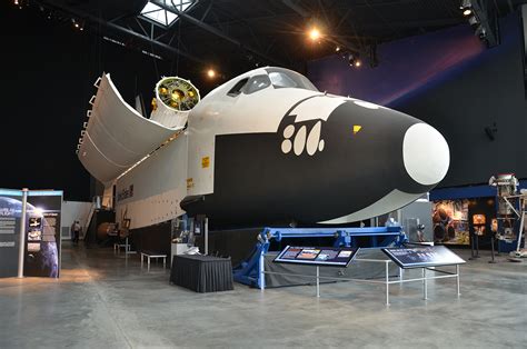 All aboard: Full-size space shuttle mockup opening to public in Seattle | collectSPACE