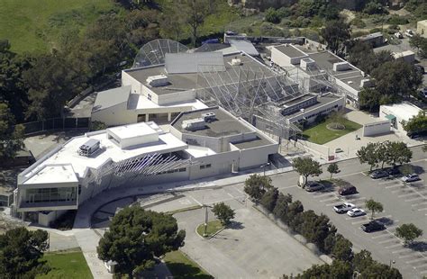 Cabrillo Marine Aquarium aerial | Gary Florin | Flickr