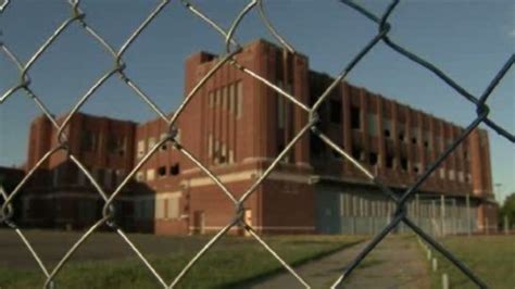 Former students, faculty remember old Detroit Redford High School