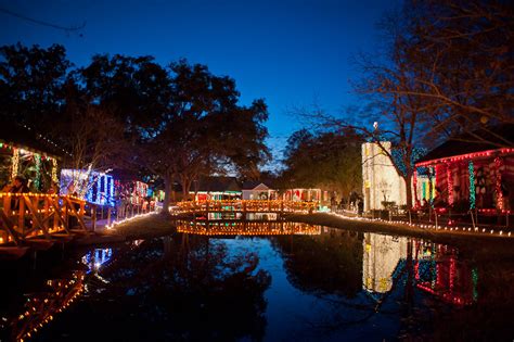 Noel Acadien au Village - Christmas at Acadian Village - Lafayette