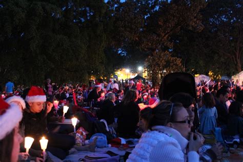 Fibrenell: Carols in the Domain