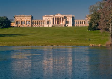 Private school Stowe School –– boarding schools in the United Kingdom