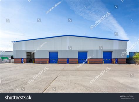 332,180 Warehouse Building Images, Stock Photos & Vectors | Shutterstock