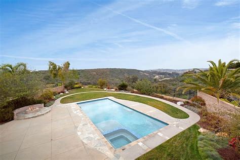 San Diego Pool Homes For Sale