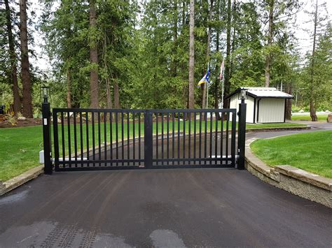 Residential | Amazing Gates in Wrought Iron, Aluminum, Decorative ...