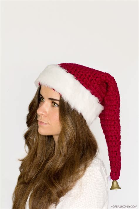 Santa Claus Crochet Hat Pattern | FaveCrafts.com