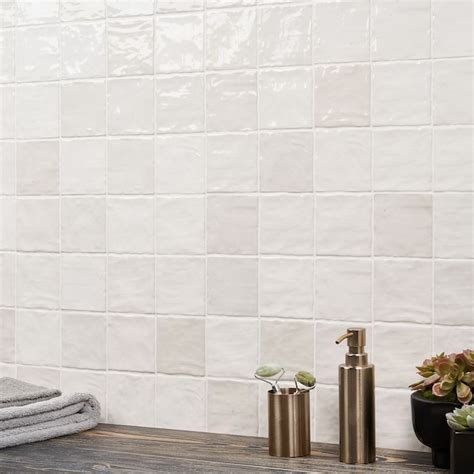 Artmore Tile (Sample) Montego White 4-in x 4-in Glazed Ceramic Subway Wall Tile EXT3RD105416 at ...