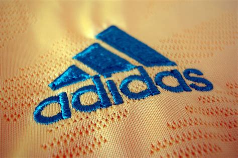 Adidas | Embroidered Adidas logo on the front-middle of Sout… | Flickr