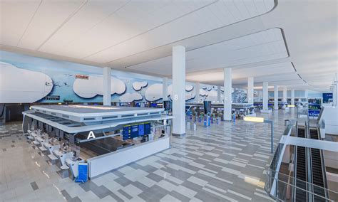 New Terminal B Arrivals and Departures Hall opens at LaGuardia Airport