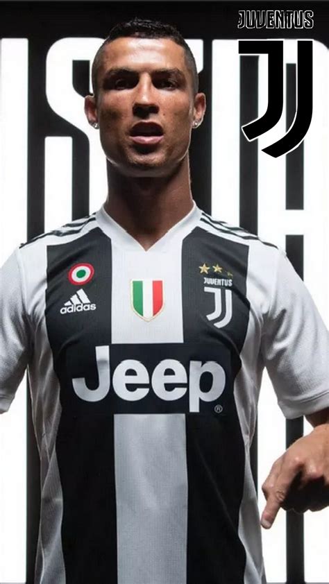 Wallpaper CR7 Juventus iPhone | 2020 Football Wallpaper