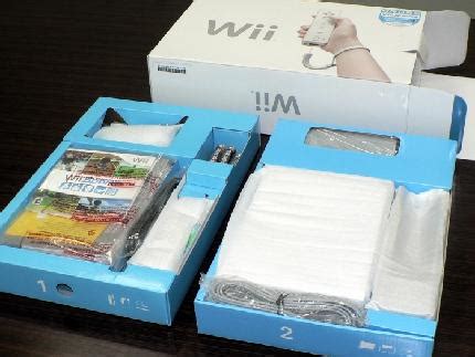 【Wii分解1】任天堂の「Wii」，箱の中身を確認 - 家電・モバイル - 日経テクノロジーオンライン