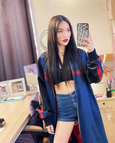 Sachzna Laparan, the Youngest Instagram Influencer in Philippines