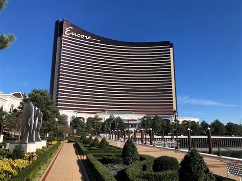 Encore Boston Harbor Poker Room Review